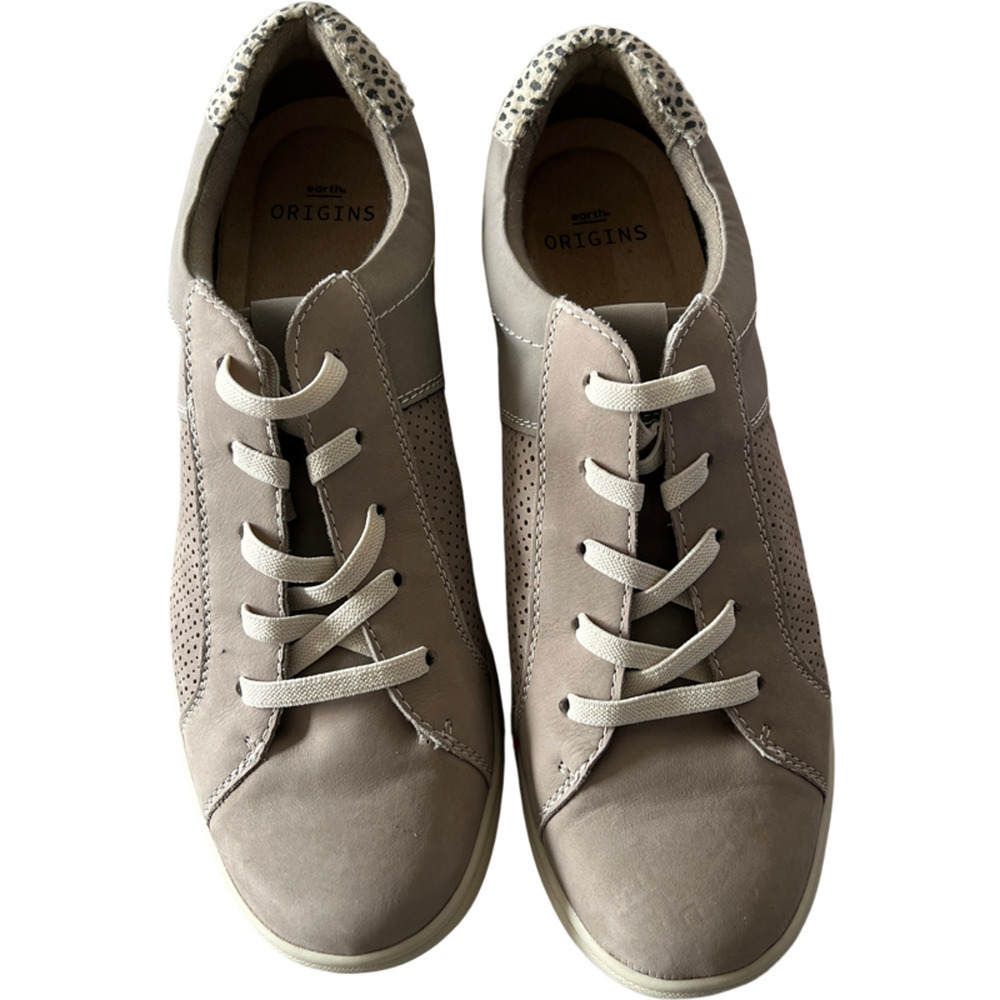 EARTH Origins Elson Sneaker - Picture 1 of 8